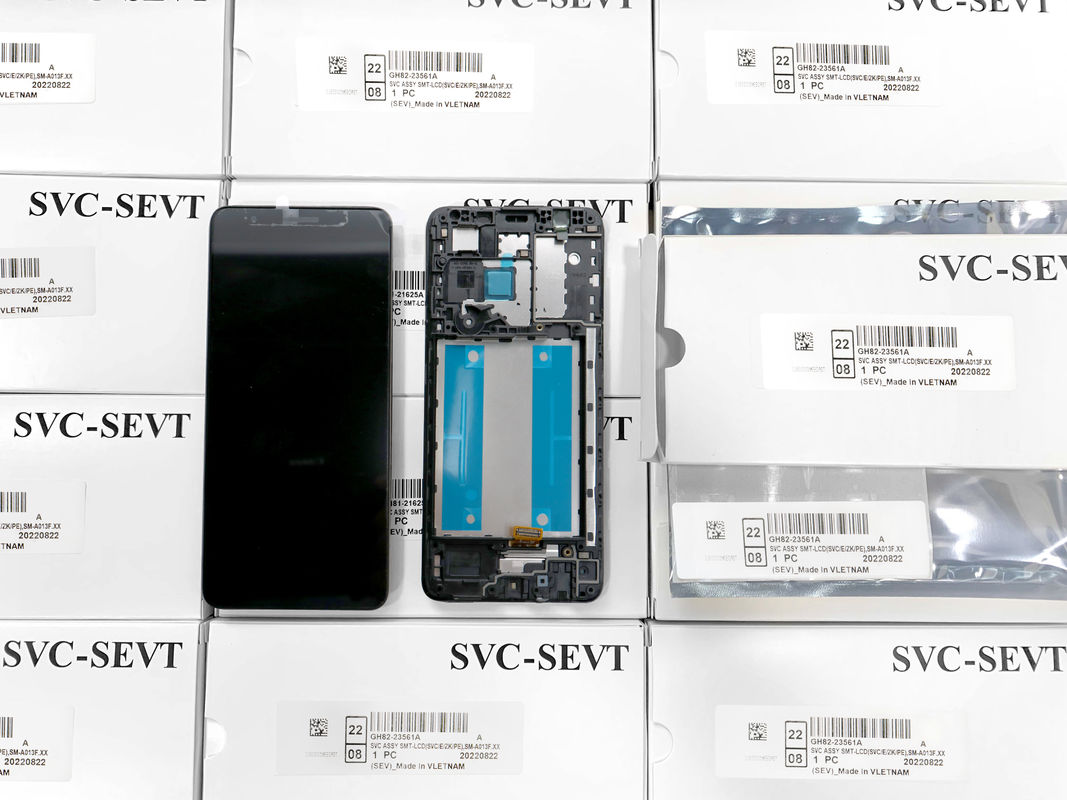 A013 شاشة LCD مع إطار لـ  A013 حزمة خدمة أصلية LCDS  A01 Core شاشة الهاتف المحمول Pantalla
